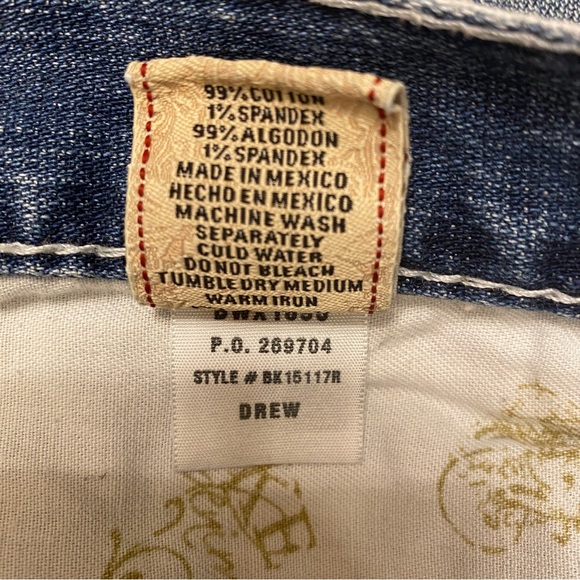 BKE Womens Jeans 34x31.5 Drew Light Blue Distressed Hem Stretch Buckle - Picture 8 of 10